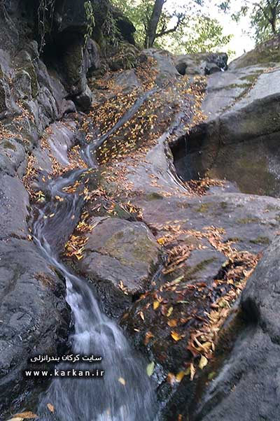 آبشار منطقه توریستی »بزکوهه/گیل ملک« بام کلاچای